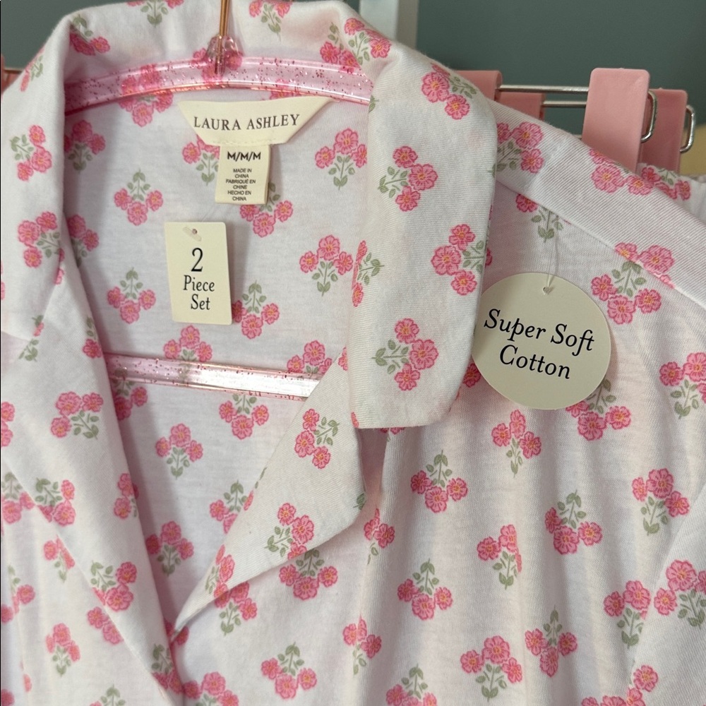 πLaura Ashley Pajamas Various Summer Loungewear Galore Top/Shorts Sets Assorted - Picture 4 of 7